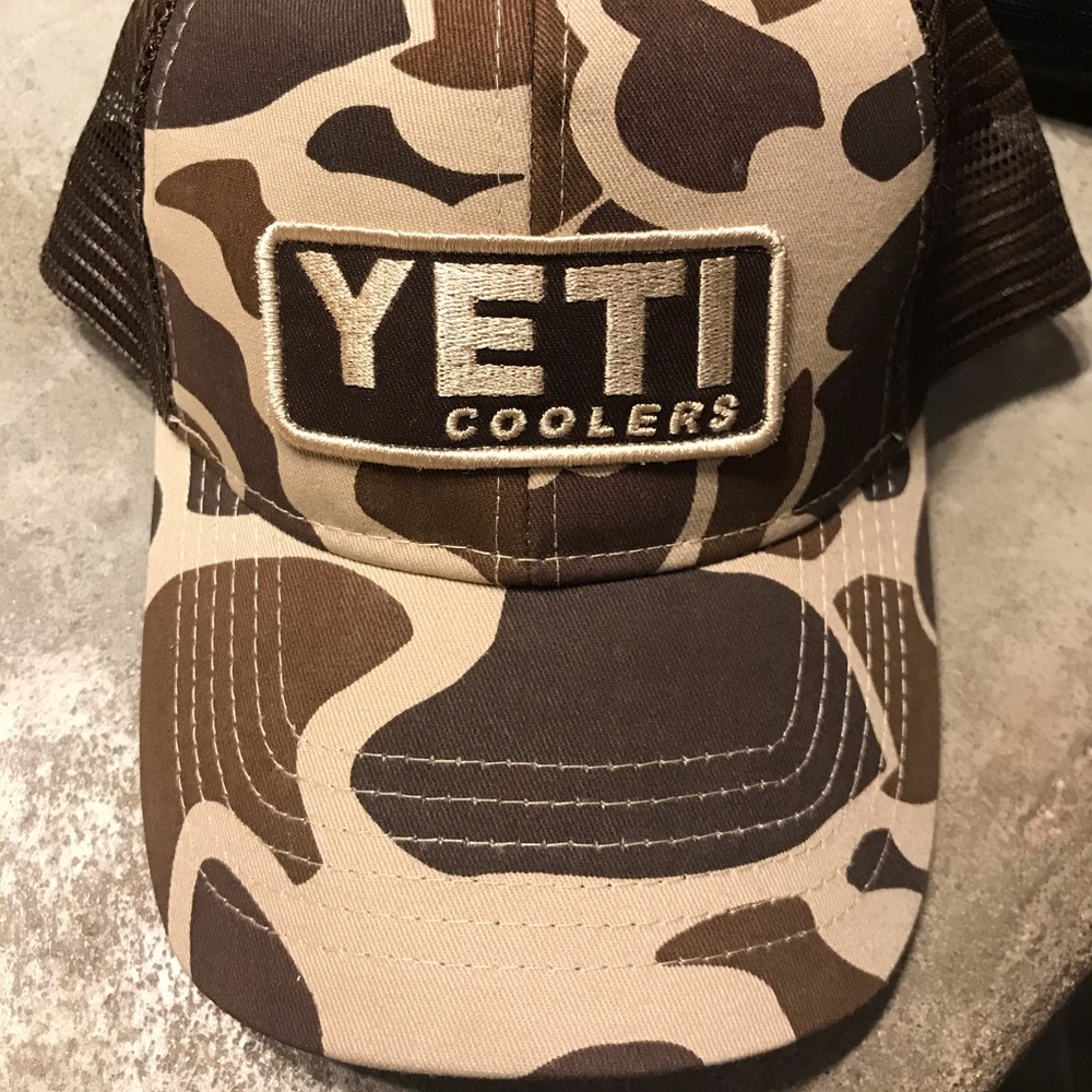 Old school camo YETI coolers hat